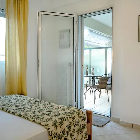 Sunny House Neoi Epivates 아파트