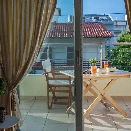 Sunny House Neoi Epivates *